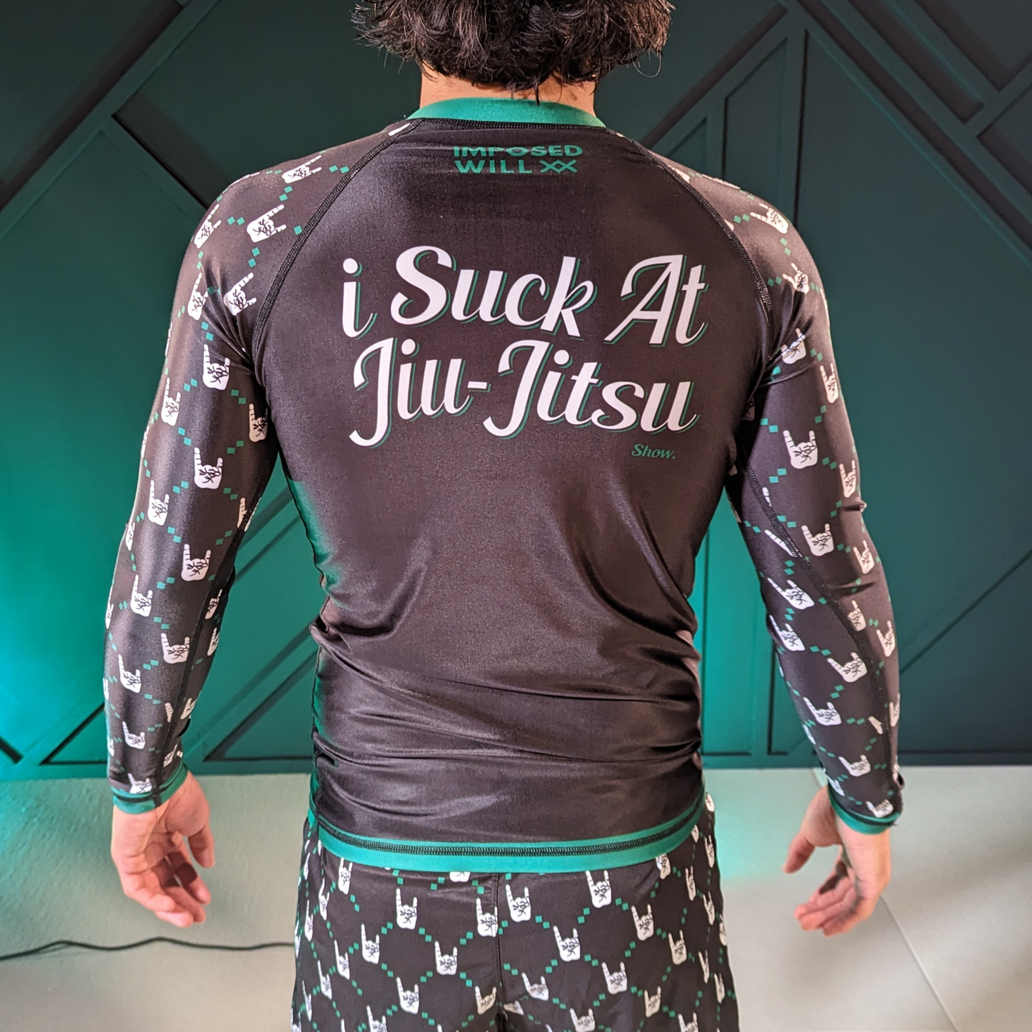 MENS/UNISEX ISAJJ Show Rashguard